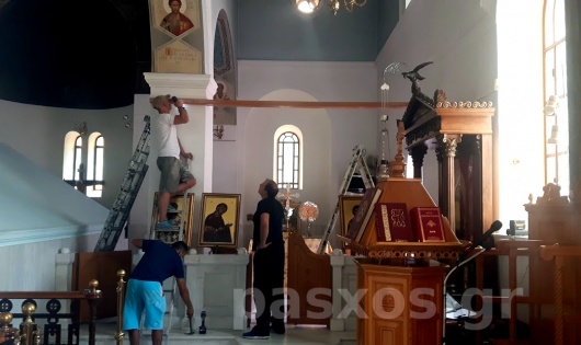 Κουρτίνα Ωραίας Πύλης σε εκκλησία - τοποθέτηση ΠΑΣΧΟΣ