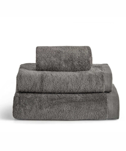 Πετσέτα Χεριών Brand Grey - Kentia. Εξαιρετικής ποιότητας, κατασκευασμένη από 100% βαμβάκι 600gr/m². Μονόχρωμη, σε ανθρακί απόχρωση, ιδιαίτερα απαλή, αφράτη και απορροφητική, 40 x 60 εκατοστά