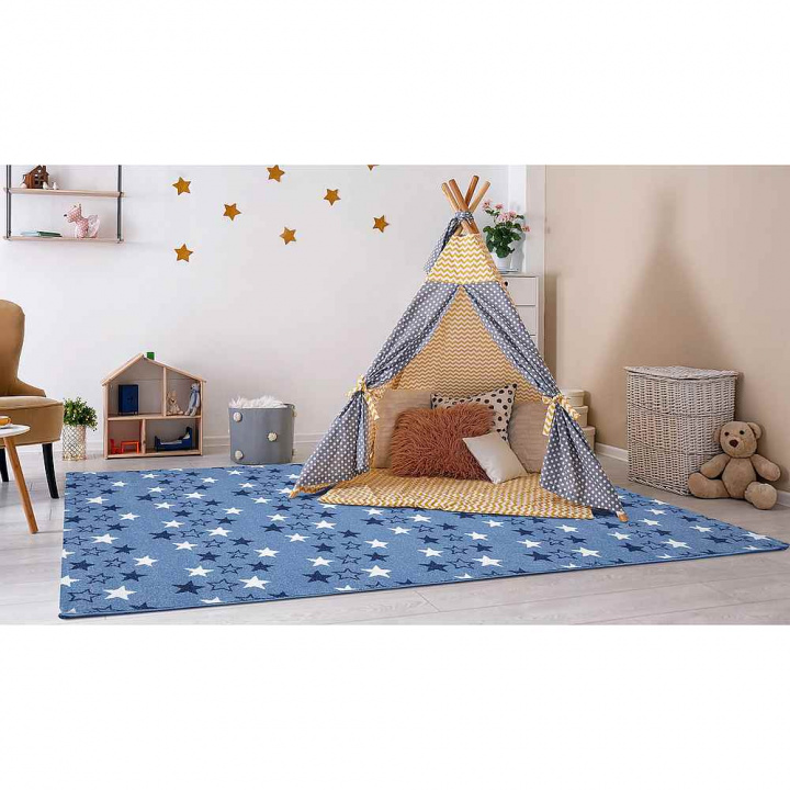 Colore Colori Diamond Kids 8469/330 Παιδικό Χαλί μπλε με αστεράκια. Υψηλής ποιότητας, μηχανής, με πυκνό πέλος, στιβαρή πλέξη και απαλό τρίχωμα, κατάλληλο για την σκληρή, καθημερινή χρήση.