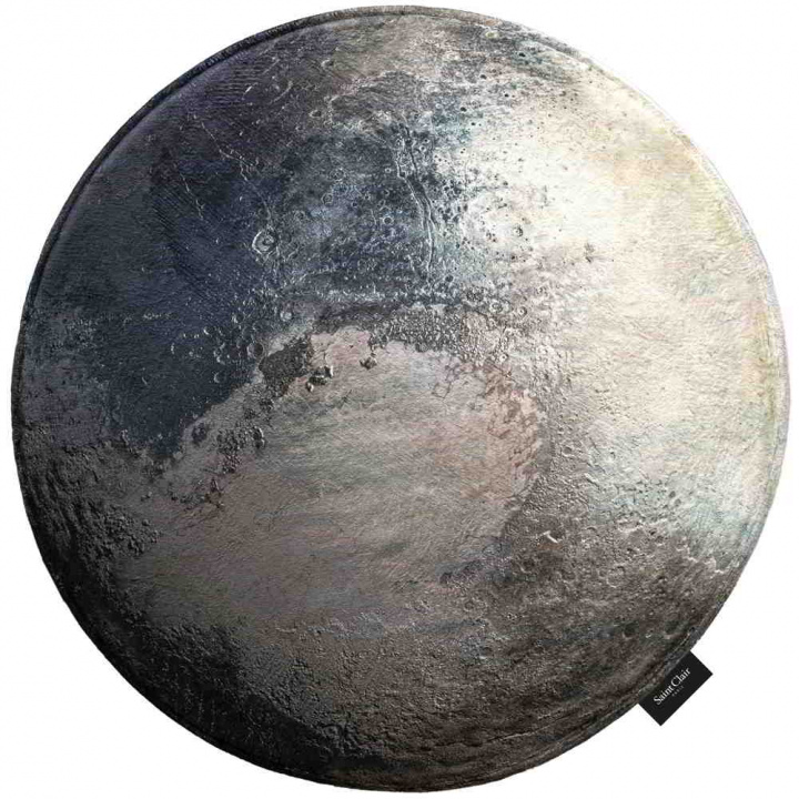 Παιδικό Χαλάκι Softy Space Round - Saint Clair. Εξαιρετικά απαλό και μαλακό, 100% polyester with memory foam. Στρογγυλό,  με εντυπωσιακό print "διάστημα" σε γκρι χρωματισμούς. Διάμετρος: 100 εκατοστά.