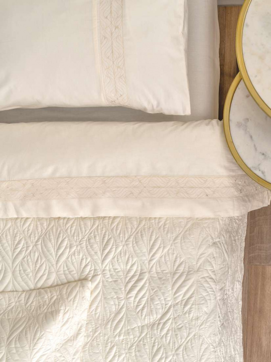 Νυφικό Σετ Κουβερλί Και Σεντόνια Εκρού - Palamaiki Wedding Luxury WEL016