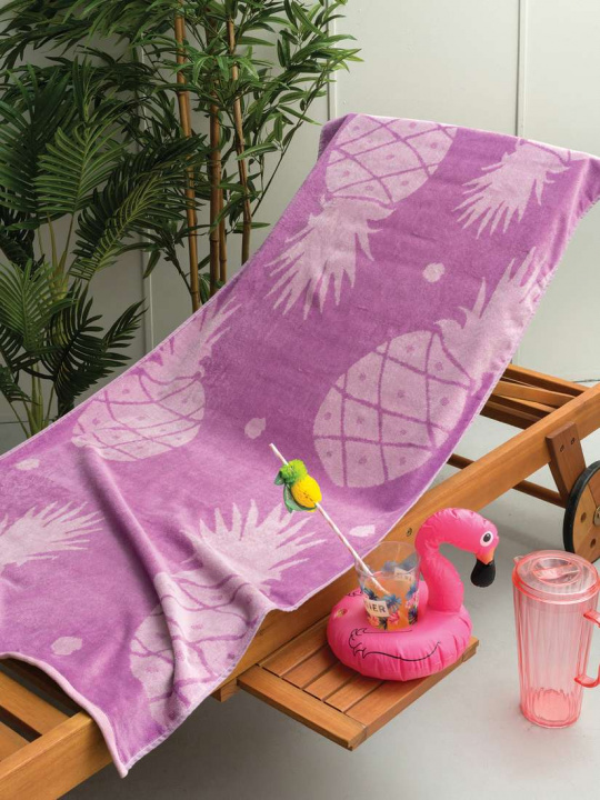 Πετσέτα Παραλίας Beach Velour NV11 – Palamaiki. Με βελουτέ υφή, κατασκευασμένη από 100% βαμβάκι 420gsm. Σε λιλά χρωματισμό, 70 x 150 εκατοστά.