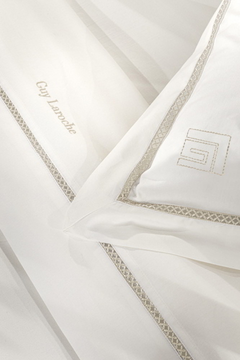 Guy Laroche Σεντόνια King Size Ιβουάρ, 100% Microsatin, Σετ Τεσσάρων Τεμαχίων - Blend Ecru Ivory