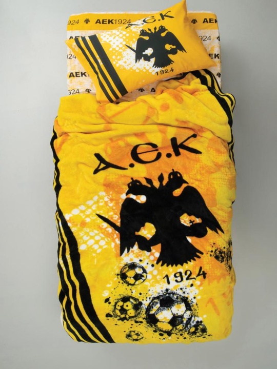 Κουβέρτα AEK Velour 3 - Official Team Licenced. Ημίδιπλη, βελουτέ, σε κίτρινο, μαύρο και λευκό χρωματισμό, 155 x 215 εκατοστά.