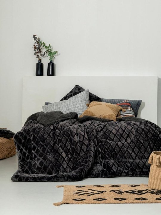 Palamaiki Κουβερτοπάπλωμα Ημίδιπλο, Μονόχρωμο, Σε Ανθρακί Απόχρωση Με Γεωμετρικό Ανάγλυφο Μοτίβο - Nadine 2 Coal