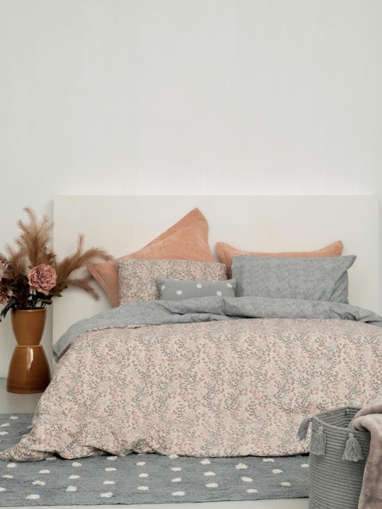 Παπλωματοθήκη Υπέρδιπλη Fashion Life FL6170 – Palamaiki. Σετ τριών τεμαχίων, κατασκευασμένο από 100% βαμβάκι. Με σύγχρονο εμπριμέ σχεδιασμό, σε μπεζ και γκρι διχρωμία.