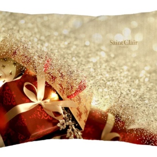 Εορταστικό, διακοσμητικό μαξιλάρι Saint Clair Christmas Cushion 4025. Με Χριστουγεννιάτικο print, σε βαθυκόκκινο και χρυσό χρωματισμό, 30 x 45 εκατοστά.