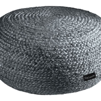 Πουφ Guy Laroche Ottoman Anthracite. Κατασκευασμένο από 100% φυσική γιούτα, σε ανθρακί χρωματισμό. Στρογγυλό, 50 x 25 εκατοστά.