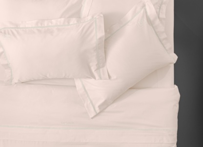 Guy Laroche Σεντόνια King Size, Σετ Τεσσάρων Τεμαχίων, Σε Απαλό Ροζ Χρωματισμό - Blend Pudra