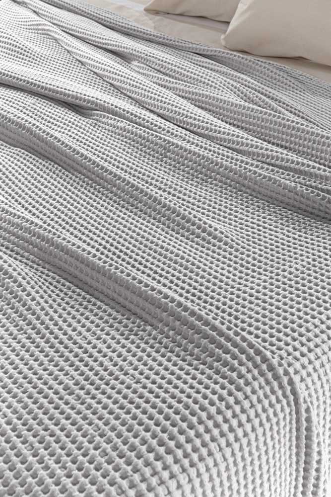 Κουβέρτα Eternity Silver - Guy Laroche - Image 3