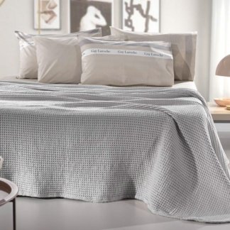 Κουβέρτα Eternity Silver - Guy Laroche