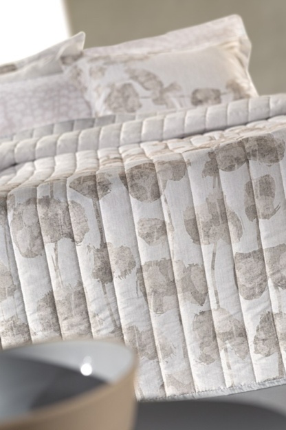 Κουβερλί Υπέρδιπλο Guy Laroche Deco Sand