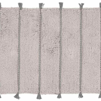 Το πατάκι μπάνιου “Calypso” σε διάσταση 55x85εκ. συνδυάζει στυλ και πρακτικότητα! Κατασκευασμένο από υψηλής ποιότητας, εξαιρετικά μαλακό βαμβάκι, αυτό το πατάκι έχει σχεδιαστεί για να παρέχει μια άνετη και απορροφητική επιφάνεια για τα πόδια σας. Πλένεται άφοβα στο πλυντήριο, ενώ το μοντέρνο στυλ του θα συμπληρώσει κάθε διακόσμηση μπάνιου.