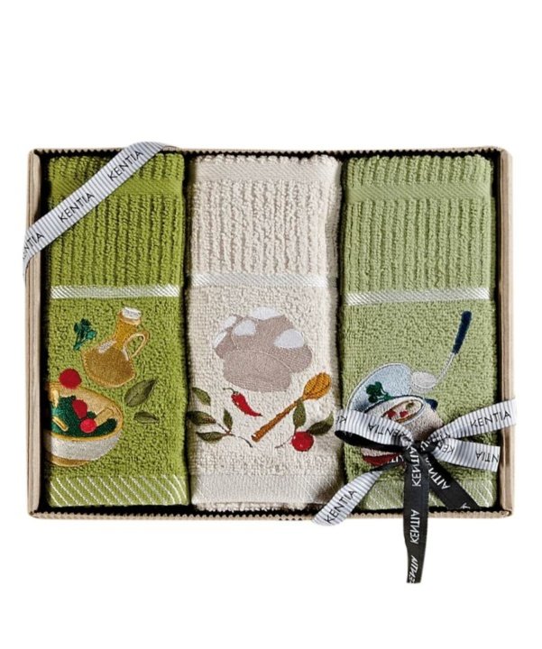 Πετσέτες Κουζίνας Regalo 231 – Kentia. Κατασκευασμένες από 100% βαμβάκι, εξαιρετικά απορροφητικές, αφράτες και ανθεκτικές. Σετ τριών τεμαχίων, πράσινο και εκρού, διακοσμημένες με απλικέ κέντημα