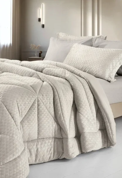 Πάπλωμα Trinity Ivory 260x240 - Guy Laroche - Image 2