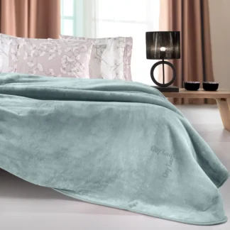 Βελουτέ Κουβέρτα Logo Indigo 220x240 - Guy Laroche