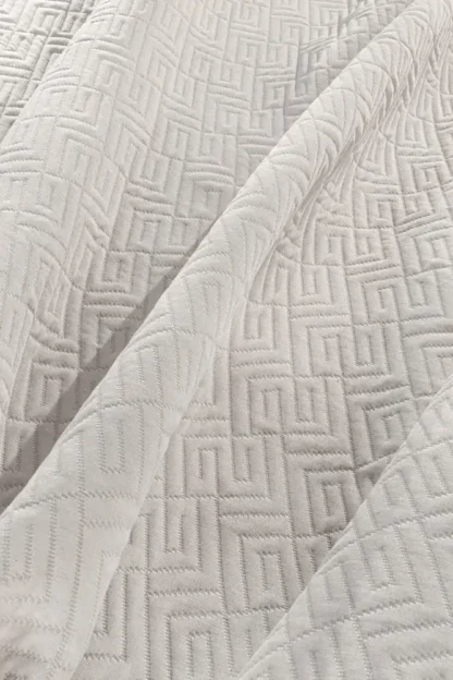 Κουβέρτα Guy Laroche Pattern Natural