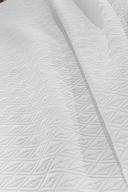 Κουβέρτα Guy Laroche Oasis White