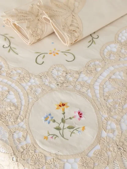 Σετ Τραπεζομάντηλο Με 12 Πετσέτες Φαγητου Vintage Beauty 180x270 CAROLINE - ECRU - Image 2