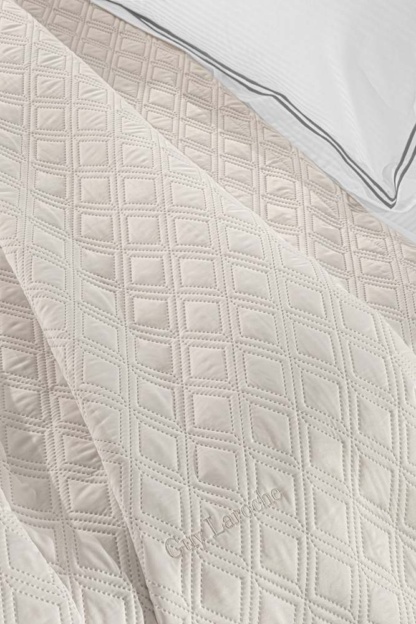 Κουβερλί υπέριδιπλο σετ Guy Laroche Honour Ivory