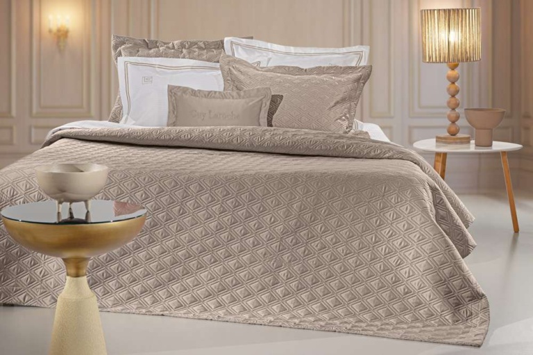 Σετ 3τμχ Κουβερλί Honour Taupe 240x250 - Guy Laroche