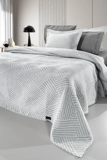 Κουβέρτα Lupo Grey - White 245x260 - Guy Laroche