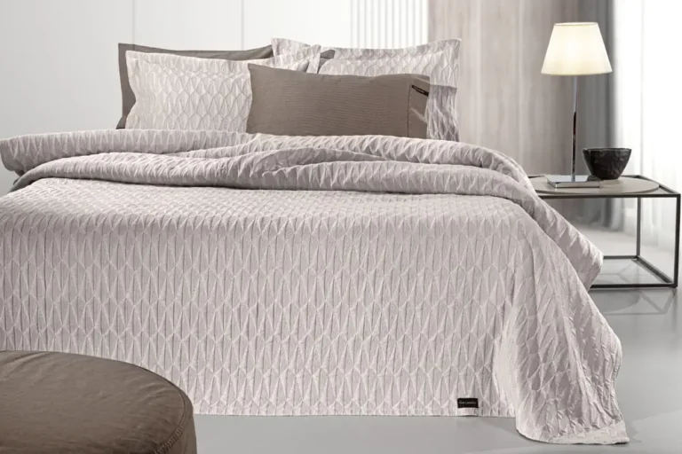 Κουβέρτα Medici Linen 245x260 - Guy Laroche
