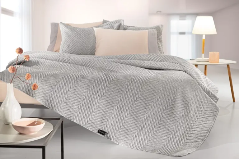 Σετ 2τμχ Κουβερλί Hamptons Grey 220x240 - Guy Laroche