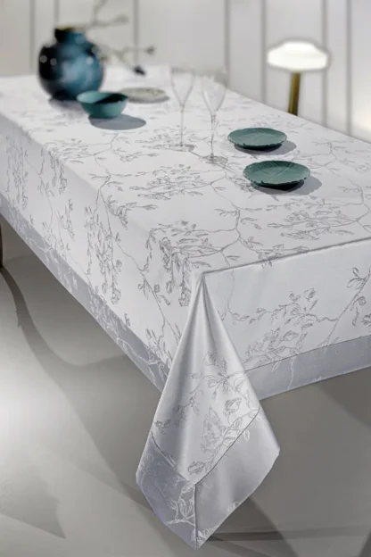 Τραπεζομάντηλο Country Silver 160x320 - Guy Laroche