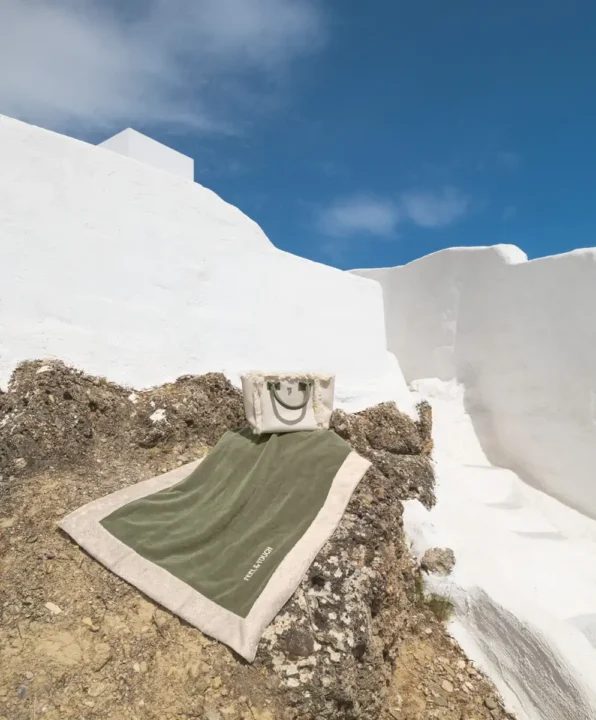 Πετσέτα θαλάσσης Feel & Touch Caribbean Khaki. Εξαιρετικά μαλακή και απορροφητική, (60% βαμβάκι, 40% πολυέστερ), 80 × 170 εκ.