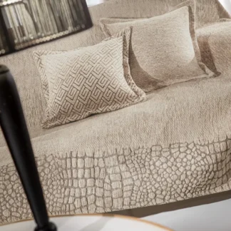 Ριχτάρι Opium Sand 180x250 - Guy Laroche